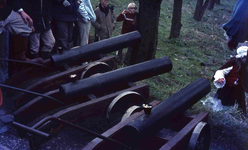 DIA01157 Drie kleine verplaatsbare kanonnen; 1 april 1972