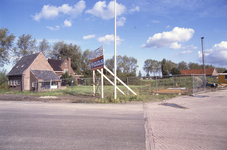 DIA02677 Woning op de hoek van de Groene Kruisweg en de Amer, afgebroken voor de bouw van het Bastion Hotel; ca. 1991