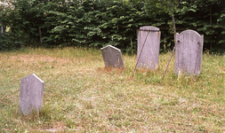 DIA15135 De Joodse begraafplaats (1781) langs de Spuikade; ca. 1976