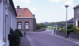 DIA15169 De hoek Visserszijde en fietspad; ca. 1993