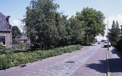DIA15200 Kijkje in de Landpoortstraat; ca. 1993