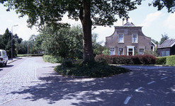 DIA15241 Boerderij op de hoek van de Landpoortstraat en de Oude Singel; ca. 1993