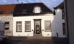 DIA15275 Woningen langs de Kerkstraat; ca. 1993