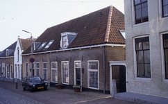 DIA15282 Woningen langs de Kerkstraat; ca. 1993