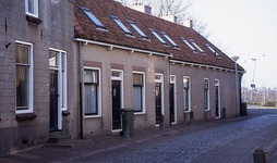DIA15329 Kijkje in de Tolstraat; ca. 1993