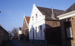 DIA15332 Kijkje in de Tolstraat; ca. 1993