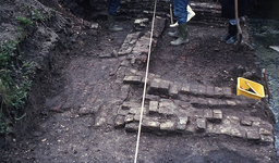 DIA16054 Archeologische opgravingen in de tuin van de pastorie; 1976