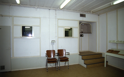 DIA30433 Interieur van de Biberbunker; ca. 1993