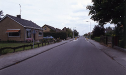 DIA35051 Woningen langs de Eeweg; ca. 1993