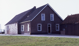 DIA36117 Boerderij langs de Natersedijk; ca. 1993