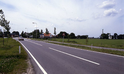 DIA39029 Het dorp, gezien vanaf de Garsdijk; 1993