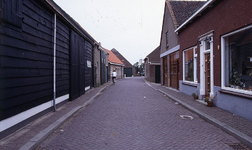 DIA39042 Schuur achter de boerderij langs de Ring; 1993