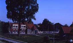 DIA39149 Woningen langs de Ring; ca. 1980