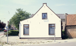 DIA39167 Woning langs de Molendijk; ca. 1980
