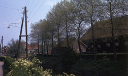 DIA40306 Gezicht op Noordeinde en de Boezem vanaf de Molenlaan; 20 mei 1972
