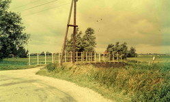 DIA41674 Breekade met de Heulbrug over de Vierambachtenboezem; September 1963