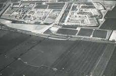 DIA41867 Spijkenisse; ; Luchtfoto van de wijk Schiekamp in aanbouw, 1963