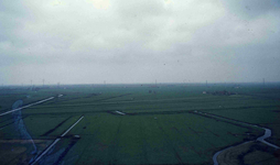 DIA42273 Spijkenisse; ; De polder rond Spijkenisse, ca. 1980