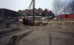 DIA43356 Archeologische opgraving op de plek van het nieuwe centrum van Spijkenisse; ca. 1983