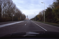 DIA43855 De Groene Kruisweg: richting de Spijkenisserbrug; ca. 1999