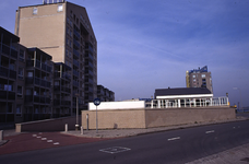 DIA43983 Flat aan de Amerstraat en de Rivierlaan, ingang IJsselstraat; ca. 1999