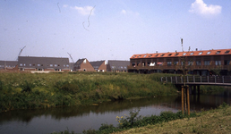 DIA44240 Brug tussen de Westdijk en de Liesgras; Februari 1983