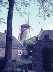 DIA44433 De molen Nooitgedacht, gezien vanaf achter het gemaal; ca. 1969