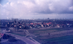 DIA44466 Het dorp Spijkenisse, gezien vanaf de Marrewijkflat; ca. 1970