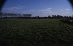 DIA68138 Polder, gezien vanaf de Middelweg richting de Rijksstraatweg; ca. 1998