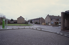 DIA68172 De hoek Dijckpotingen en de Vroonstraat; ca. 1991