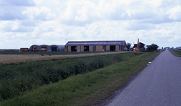 DIA69188 Boerderij langs de Langeweg; ca. 1993