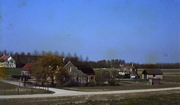 DIA69380 Woningen langs de Oude Veerdam; ca. 1982