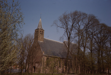 DIA70007 De Hervormde kerk van Zwartewaal; 1979