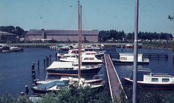 DIA70081 De jachthaven van Zwartewaal; ca. 1970