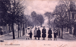 DIA_PB0062 Kijkje in de Dorpsstraat; ca. 1910