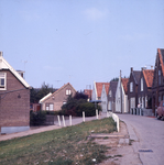 DIA_GF_1245 De Dorpsstraat in Zwartewaal; 2 september 1975