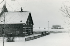 AB_HAASDIJK_003 Boerderij op de hoek van de Haasdijk en de Gemeenlandsedijk Zuid; 1984