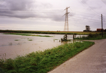 AB_HOOGWATER_009 Wateroverlast in de polder van Abbenbroek na de overvloedige regenval; 16 september 1998