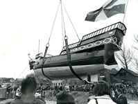 BR_1APRIL_1979_010 De te waterlating van het nieuwe Geuzenschip Prince Admirael door minister Nelie Kroes; 3 maart 1979