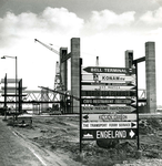 BR_BRUGGEN_CALANDBRUG_003 Brielle; De Calandbrug in aanbouw, 9 juni 1968
