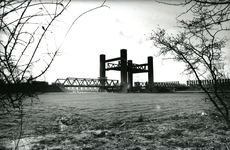 BR_BRUGGEN_CALANDBRUG_004 Brielle; De Calandbrug, ca. 1990