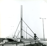 BR_BRUGGEN_HARMSENBRUG_006 Brielle; De Harmsenbrug over het Hartelkanaal, 18 juli 1972