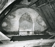 BR_COPPELSTOCKSTRAAT_BEGYN_006 Interieur van de voormalige kapel van het Begijnhof (1475): zolder met dakconstructie; 1991