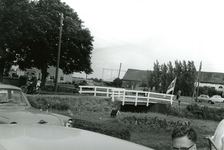 BR_DERIK_HUISTERUGGE_001 Het Huis te Rugge, gezien vanaf de parkeerplaats langs de Kloosterweg; 1962