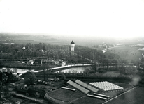 BR_GROENEKRUISWEG_009 Kijkje op de Westdam, de Groene Kruisweg en de G.J. van den Boogerdweg vanf de St. ...