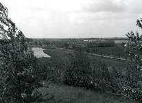 BR_LANGESINGEL_011 De Langesingel met ter hoogte van de Bollaarsdijk de Volkstuinencomplex De Onrust; 1961