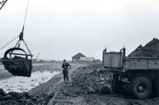 BR_OOSTERLANDSEDIJK_011 Aanleg van het recreatiegebied Oosterland nabij de Molenhaven; ca. 1960