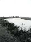 BR_SPUI_004 Kijkje op het Spui, links de Oude Dijk; Augustus 1977