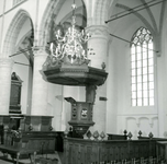 BR_STCATHARIJNE_INTERIEUR_037 Het interieur van de St. Catharijnekerk, met de preekstoel; 26 januari 1962
