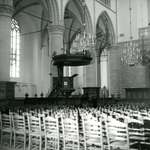 BR_STCATHARIJNE_INTERIEUR_041 Het interieur van de St. Catharijnekerk, met de preekstoel; 26 januari 1962